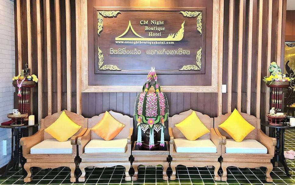 Balai Menunggu Gambar