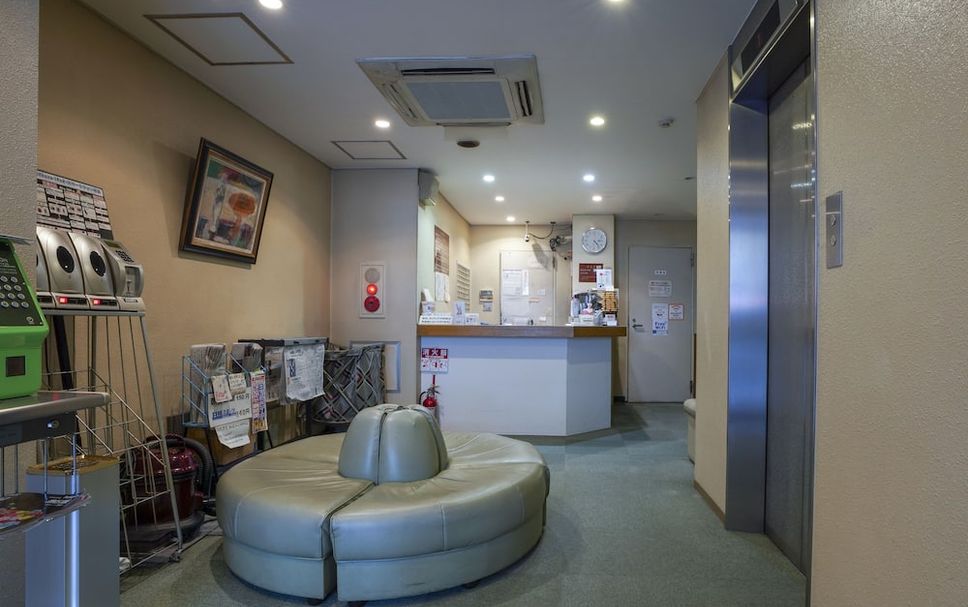 Meja Penyambut Tetamu Gambar