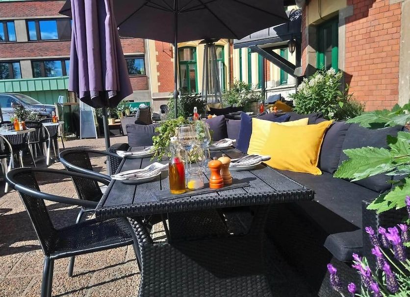 Patio Gambar