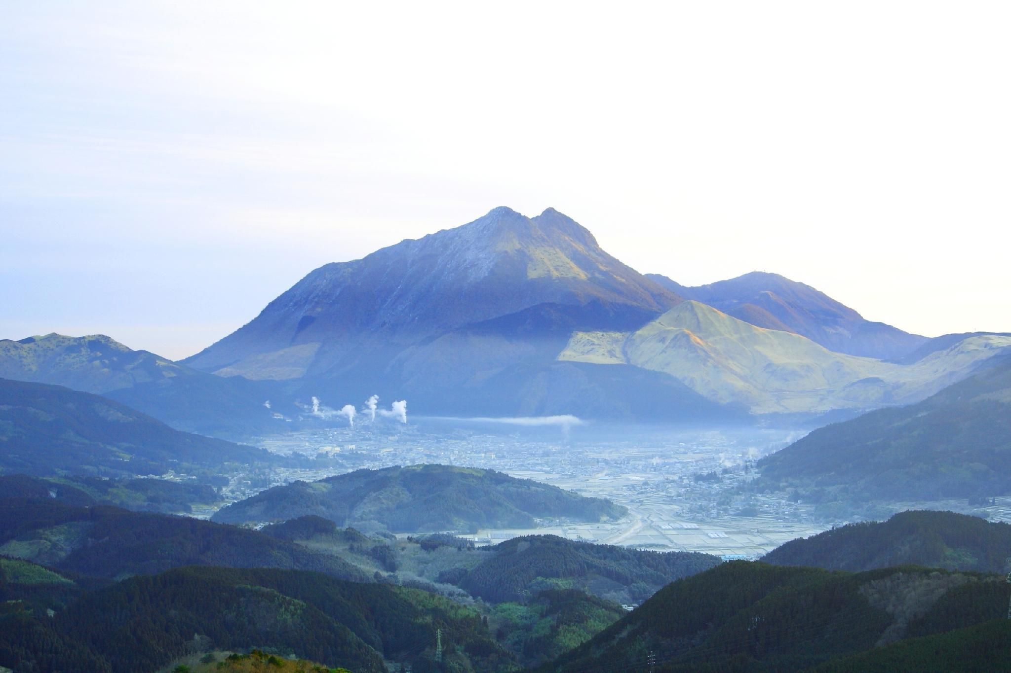 Pemandangan luar
