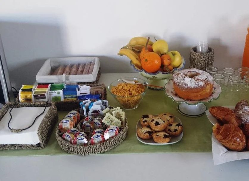 Buffet Gambar