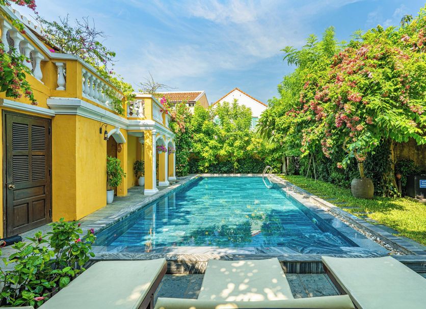Kolam renang Gambar