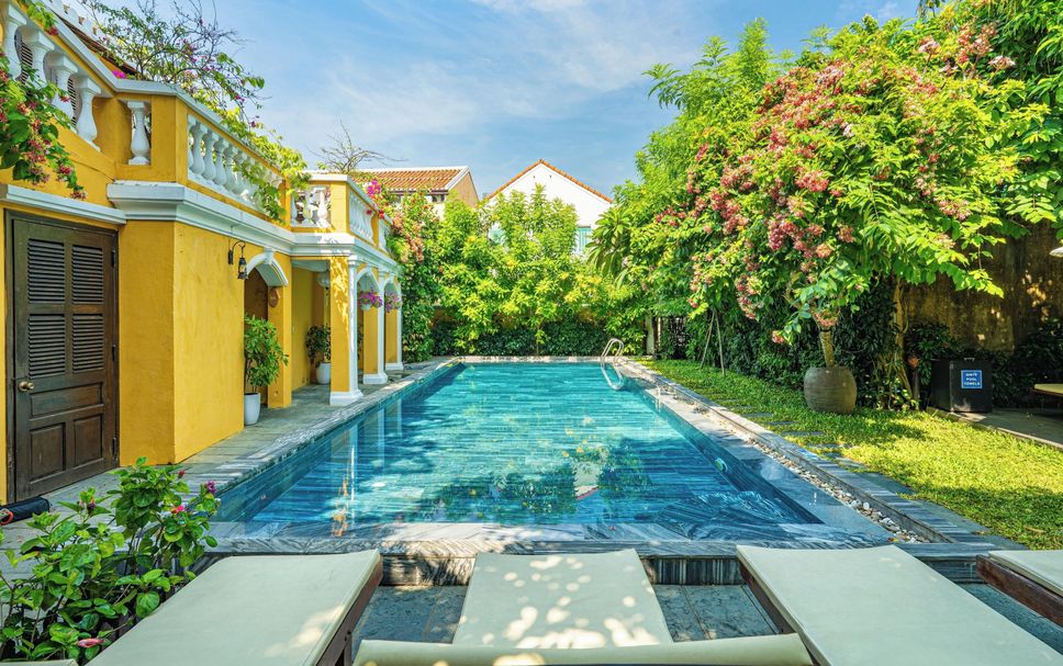 Kolam renang Gambar