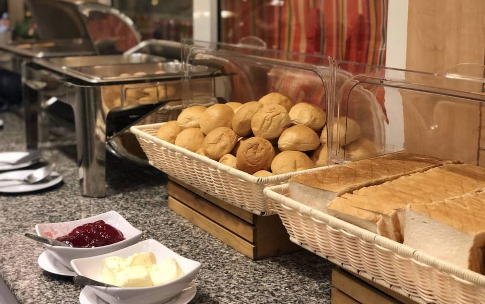Buffet Gambar