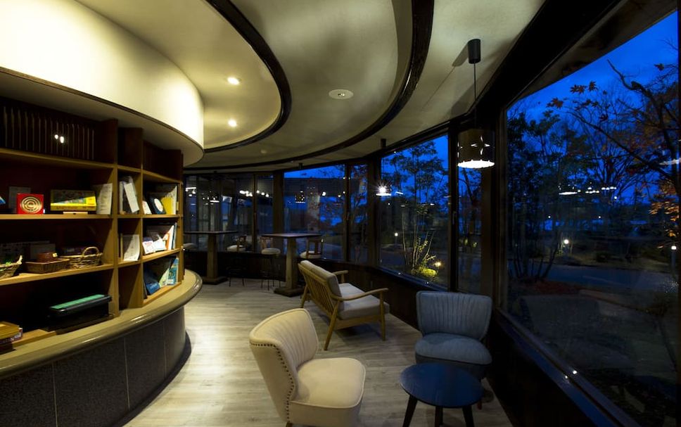 Balai Menunggu Gambar