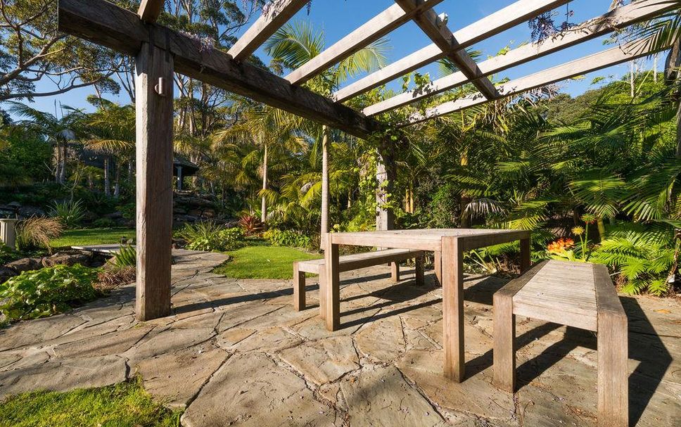 Patio Gambar