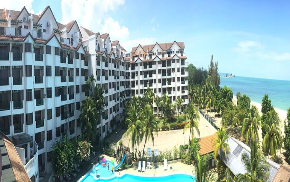 Kolam renang Gambar