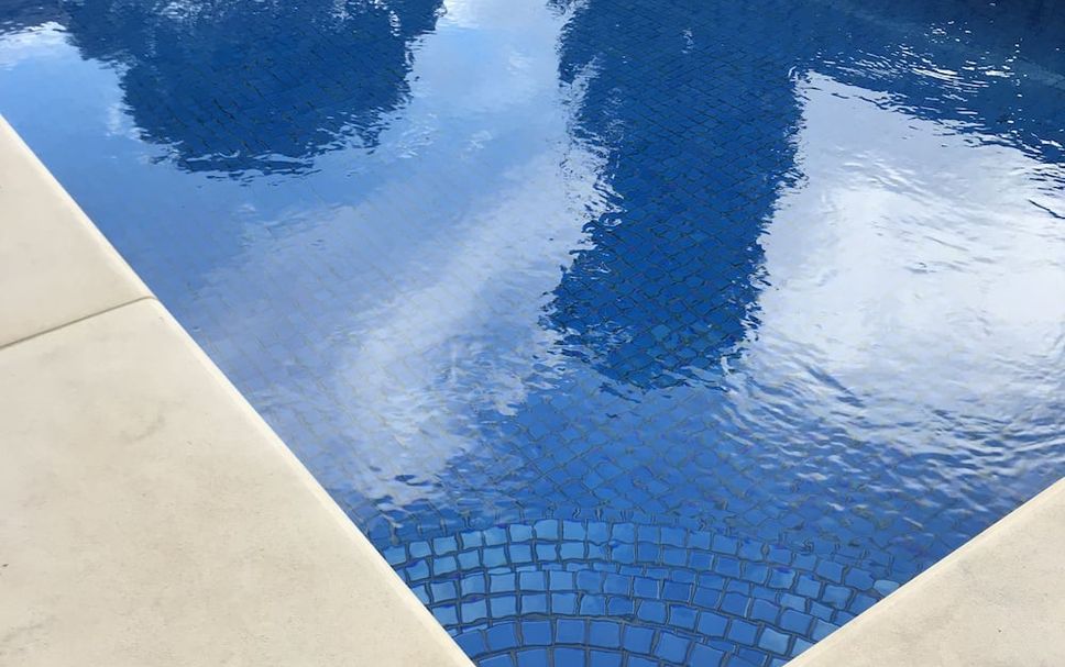 Kolam renang Gambar