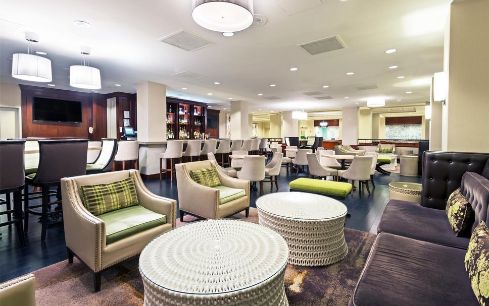 Balai Menunggu Gambar