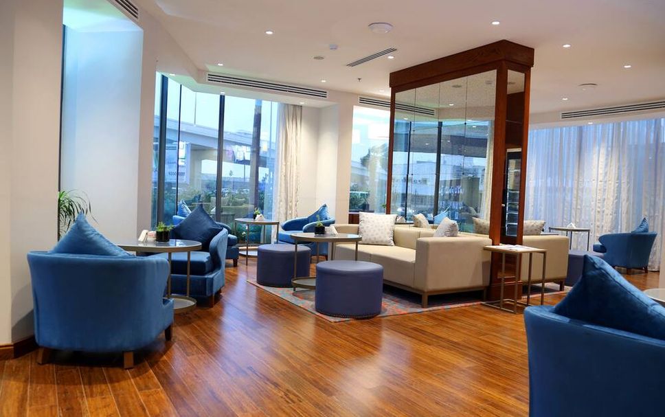 Balai Menunggu Gambar