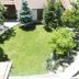 Pemandangan luar