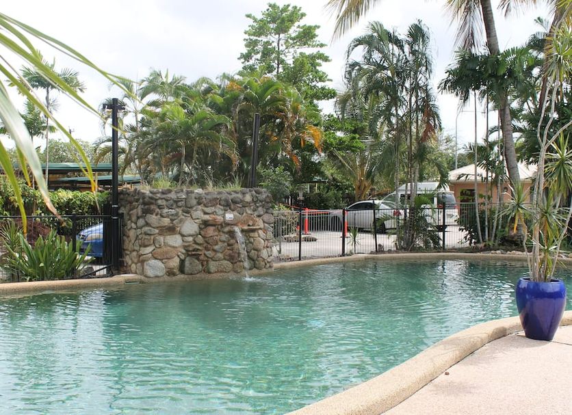 Kolam renang Gambar