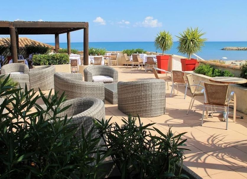 Patio Gambar