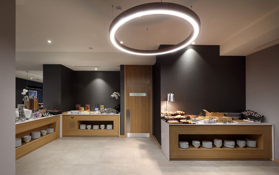 Buffet Gambar