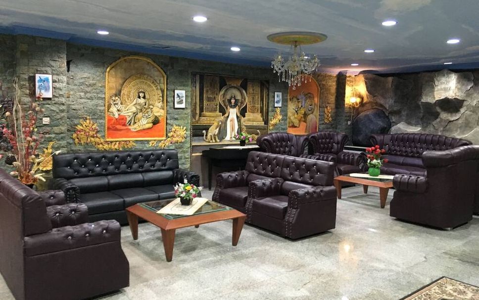 Balai Menunggu Gambar