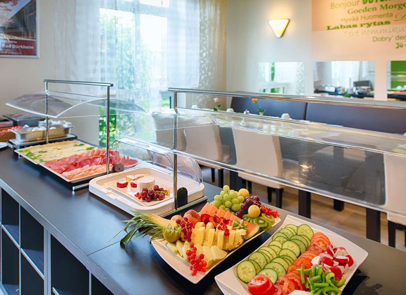 Buffet Gambar