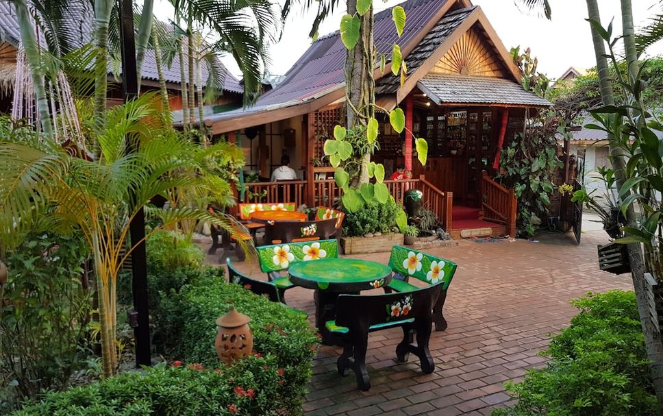 Patio Gambar