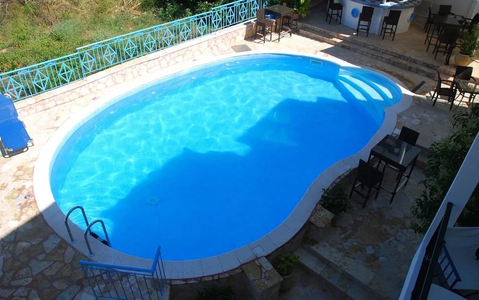 Kolam renang Gambar