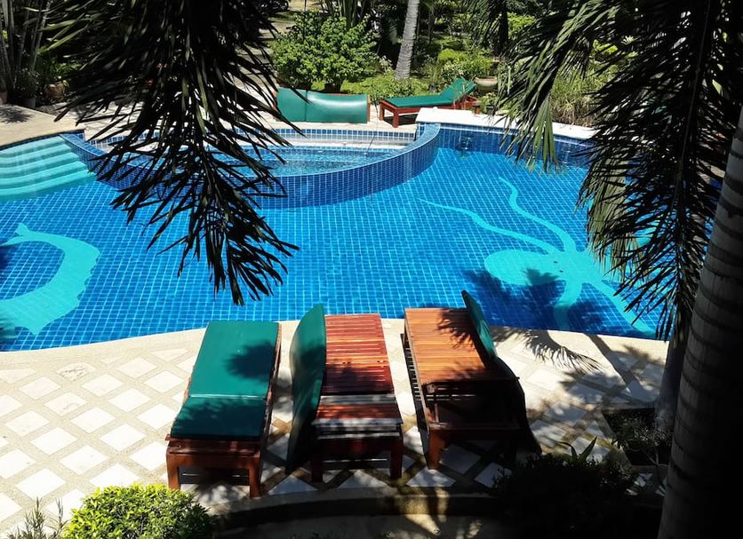 Kolam renang Gambar