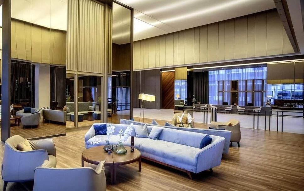 Balai Menunggu Gambar