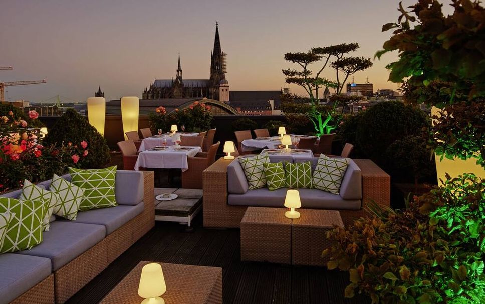 Patio Gambar