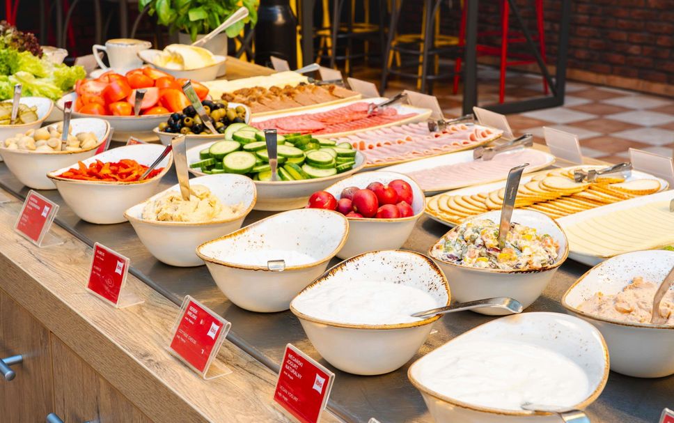 Buffet Gambar