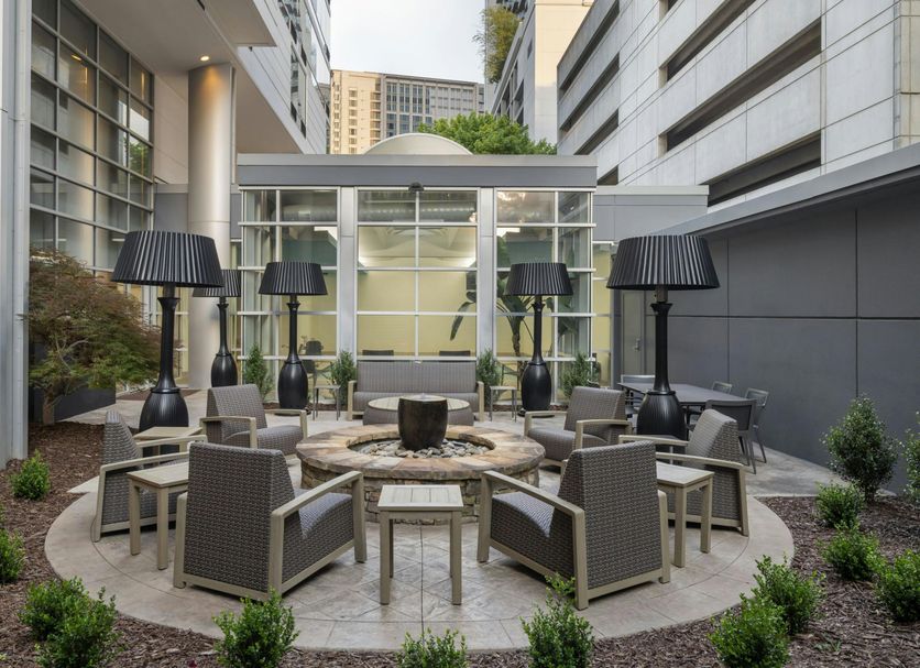 Patio Gambar