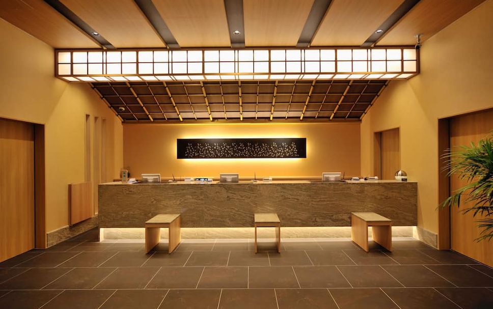 Meja Penyambut Tetamu Gambar