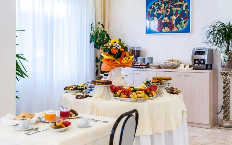 Buffet Gambar