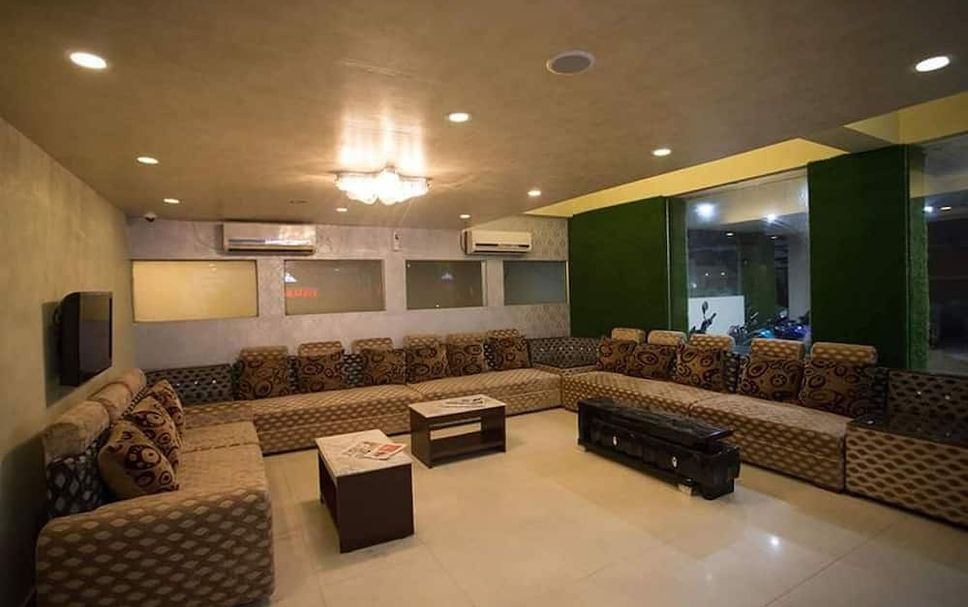 Balai Menunggu Gambar