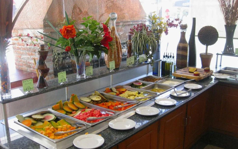 Buffet Gambar