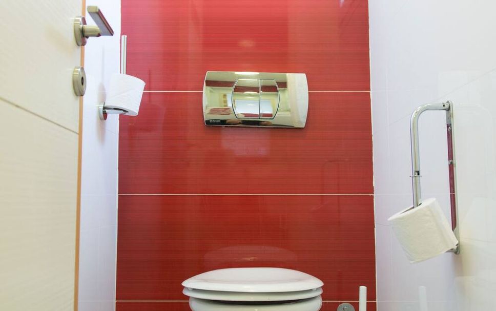 Bilik Mandi Gambar