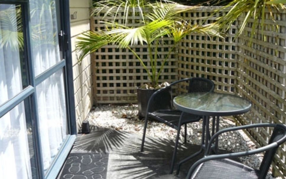 Patio Gambar