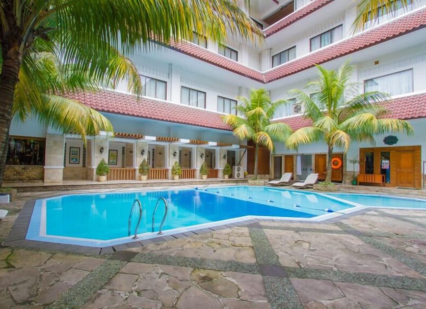 Kolam renang Gambar