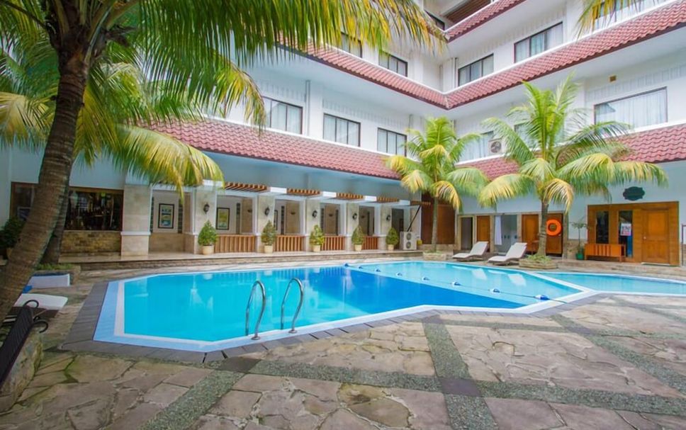 Kolam renang Gambar