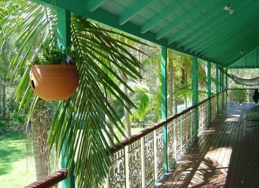 Balkoni Gambar