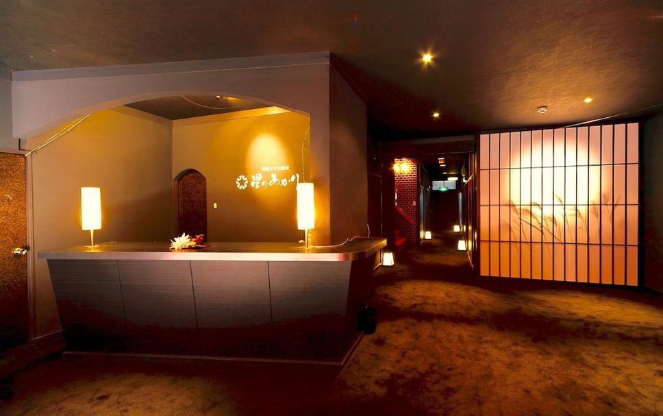 Meja Penyambut Tetamu Gambar