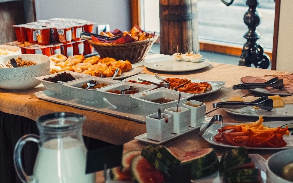 Buffet Gambar