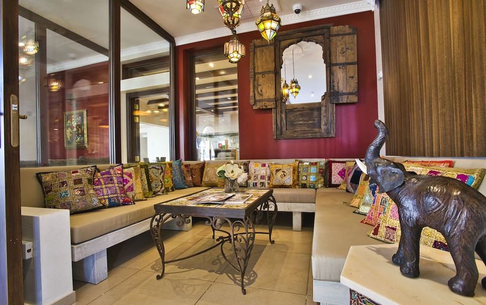 Balai Menunggu Gambar