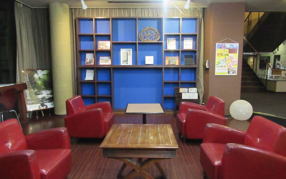 Balai Menunggu Gambar