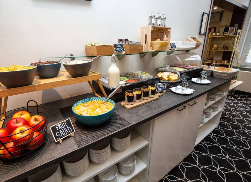 Buffet Gambar