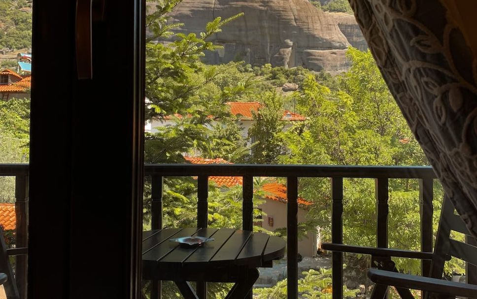 Balkoni Gambar