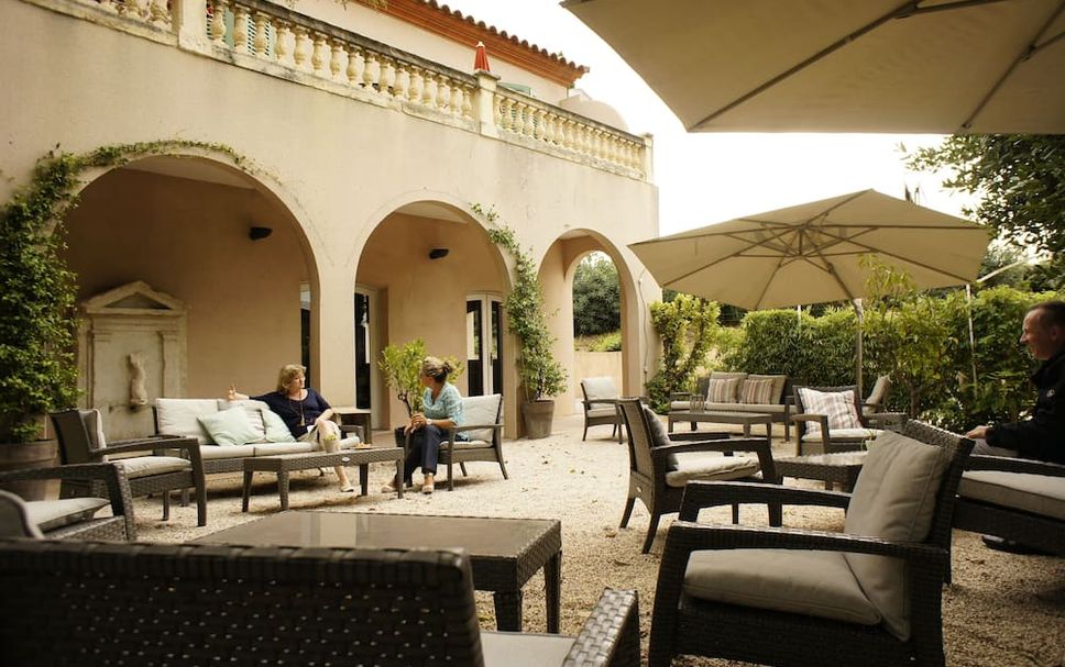 Patio Gambar