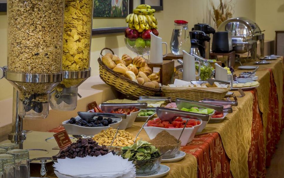 Buffet Gambar