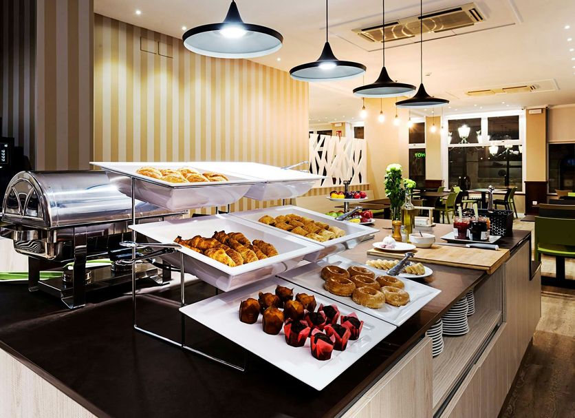 Buffet Gambar