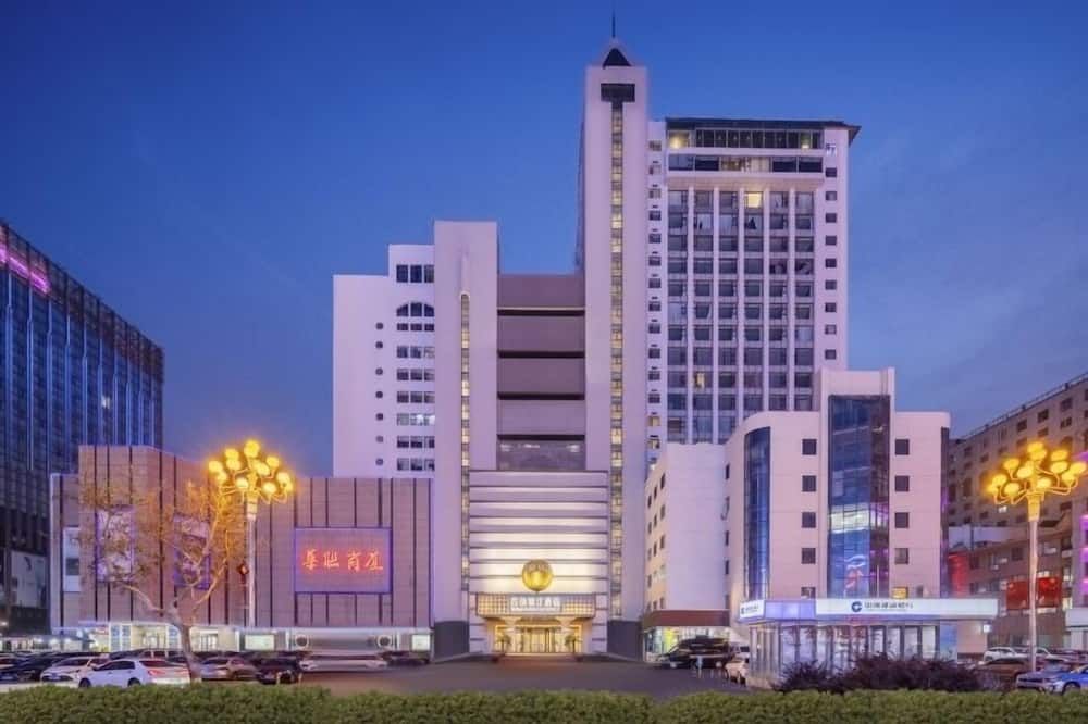 Bangunan