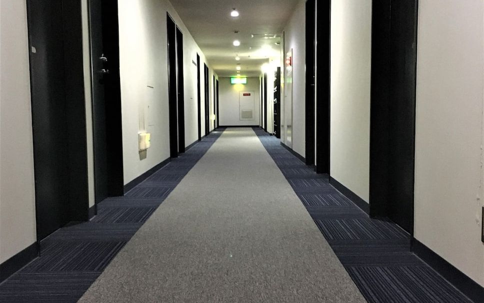 hallway Gambar