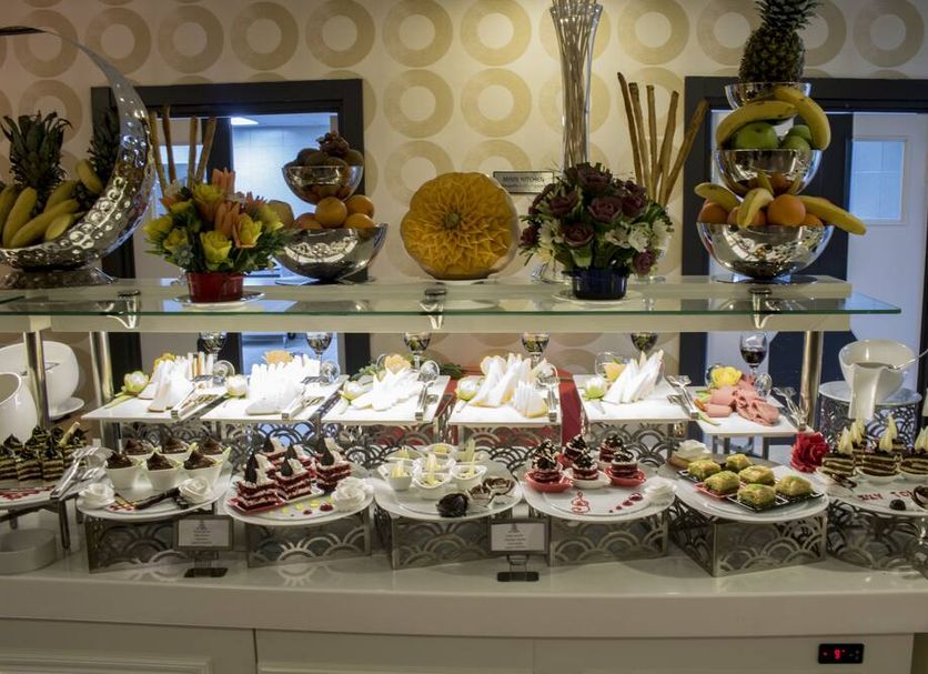 Buffet Gambar