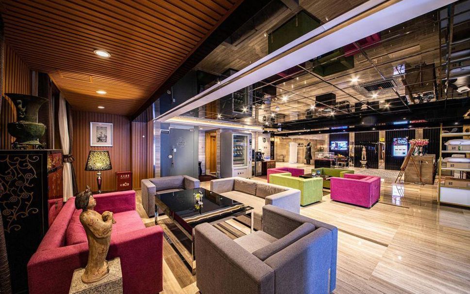 Balai Menunggu Gambar