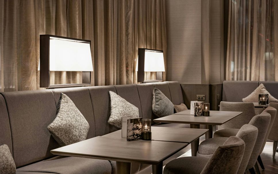 Balai Menunggu Gambar